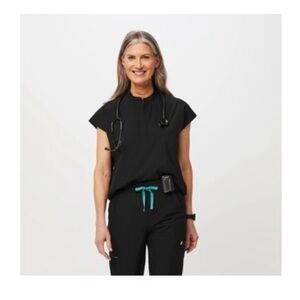Black FREEx Rafaela Oversized Scrub Top XL NWT